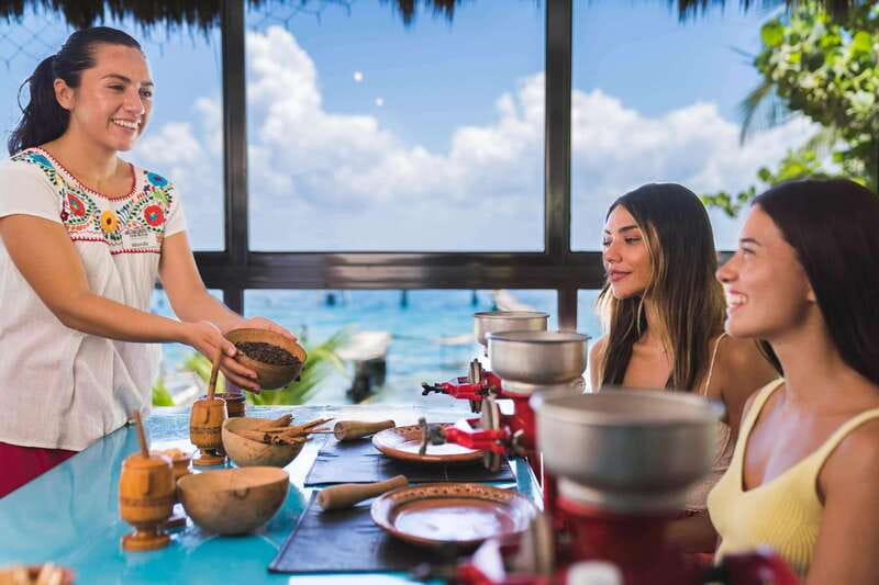 Cozumel: Seaside Chocolate Workshop and Wine Tasting - The chocolate martini welcome, and why it sets the tone
