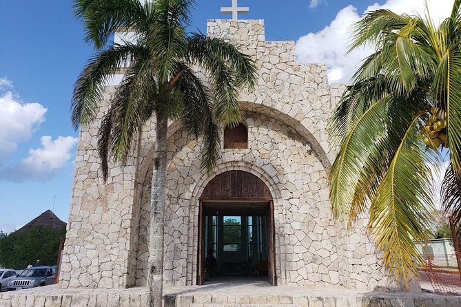Customizable Private Buggy Tour in Cozumel with Lunch and Snorkel - Money Bar Beach Club: Lunch, Snorkeling Gear, and Clear Water in One Place
