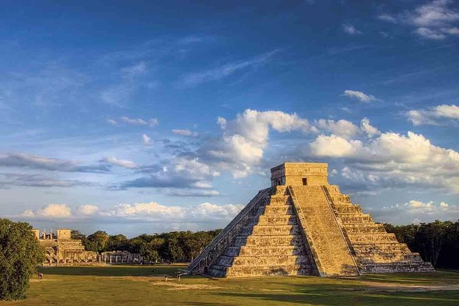 Deluxe adventure! 2 Sacred Cenotes, Chichen Itza and Valladolid from Tulum City - Chichen Itza with a guided story, then time to roam