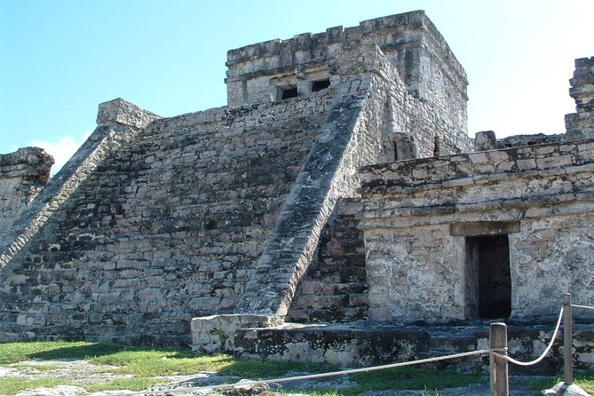 Discover Tulum, Visit Coba And Swim In A Real Mayan Cenote and Playa del carmen - Lunch and Cenote Kuxtal buffet: why included meals matter on a hot day