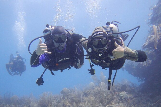 Discovery Scuba Dive. - Getting Checked In, Then Learning the Equipment Like a Beginner