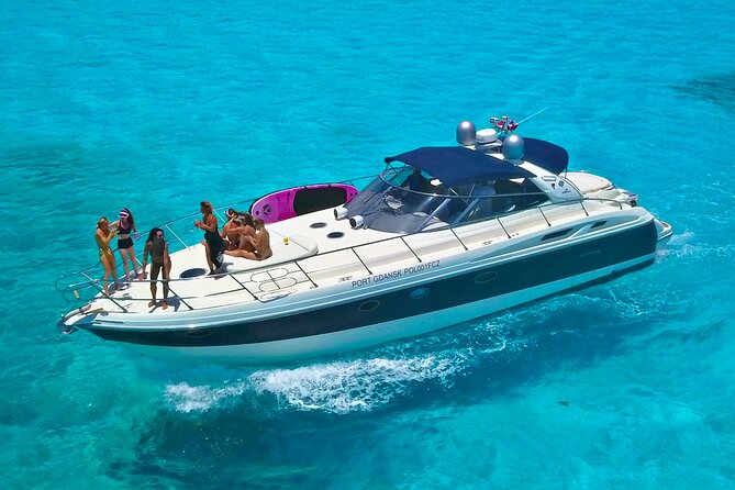 DIVA 60ft Elite Italian Yacht Experience in Cancun - 4 to 5 Hours: Snorkeling Time and Playa Norte on Isla Mujeres