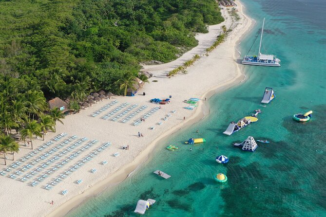 El Cielo, Palancar Snorkel & Beach Party Experience - Private beach feast: margaritas, beer, Angus cheeseburgers, and water toys
