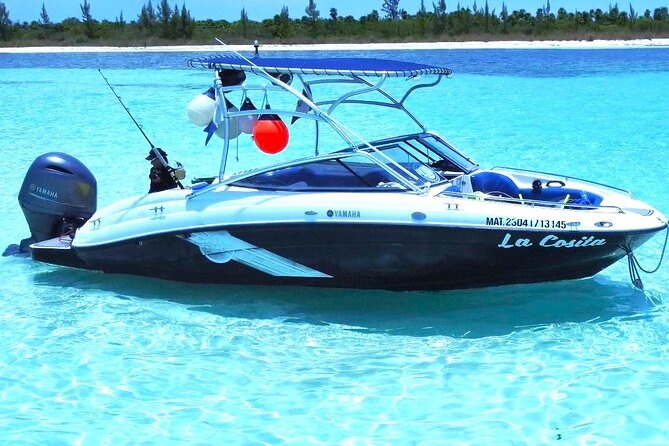El Cielo Snorkel by Private Boat - Your private boat day is built around two reefs