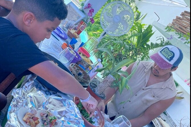 Elaboration of tortillas by hand following the Mexican tradition - Alex and the Small Group Advantage in Cancun