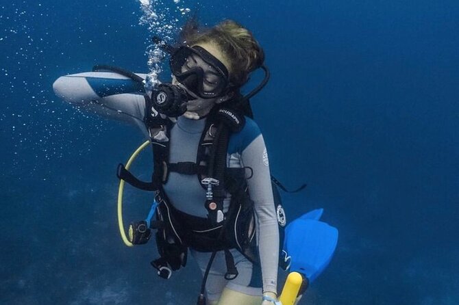 “Embark on a Professional and Passionate Scuba Diving Adventure!" - What makes the instruction work, even when you feel nervous