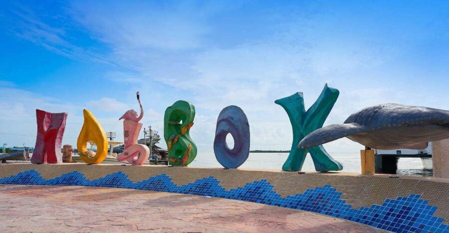 Exclusive Holbox: Yalahau, Punta Mosquito and Isla Pasion - A one-day Holbox circuit that packs three “wow” water stops