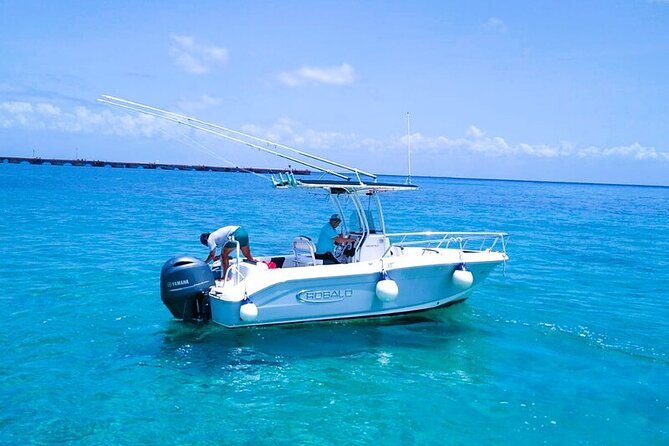 Exclusive Private Boat to El Cielo - What to expect when boarding, plus a comfort checklist