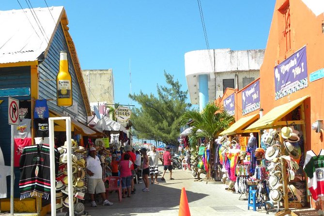 Exclusive Sailing Isla Mujeres. Top tour! - Isla Mujeres Beach Club Time: Lunch, Drinks, And The 3 Hour Island Window