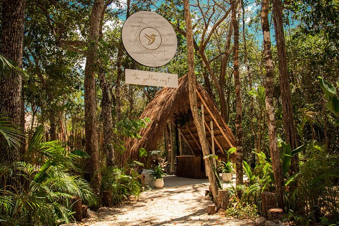 Floating breakfast in The Yellow Nest (near Dos Ojos cenote) - The breakfast in the pool, what you get and what to do for the best photos