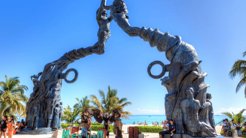 From Cancun: Day Trip to Tulum, Cenote & Playa del Carmen - Lunch at the Eco Park, Food That Keeps the Pace