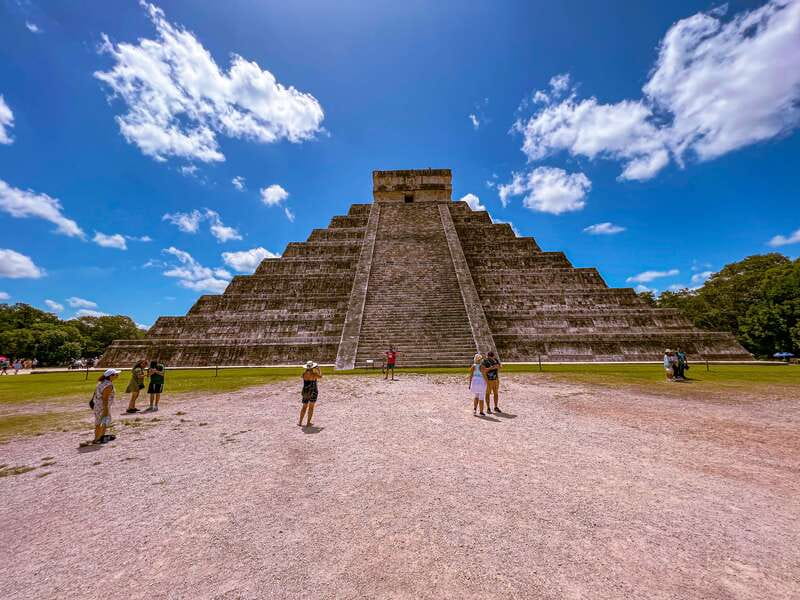 From Riviera Maya: Chichen Itza, Cenote, and Valladolid Tour - Chichén Itzá With Structure, Not Random Wandering
