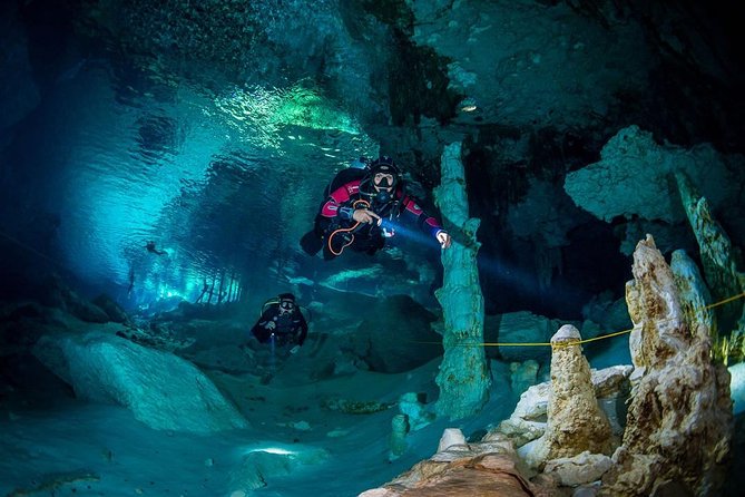 Go for 2 dives in cenote Dos ojos for certified divers - Cenote Dos Ojos: why the “two eyes” matter