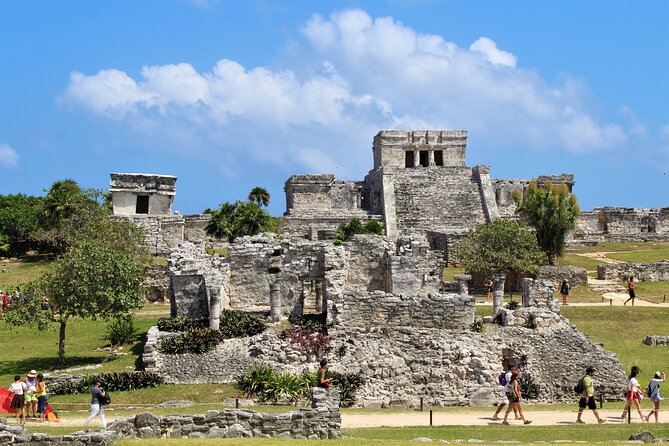 Guerrero Maya (Tulum-Cenote-Caverna) - Cenote Caracol and Falcon Nest: semi-open caves with tunnel walks