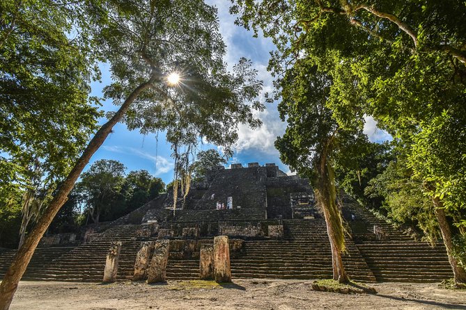 Guided historical tours at the Mayan cities! - How the birdwatching and binoculars plan works