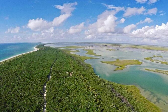 Half-Day Tour Discovering Sian Ka´an with Lunch - What’s included on the water, and what you should pack
