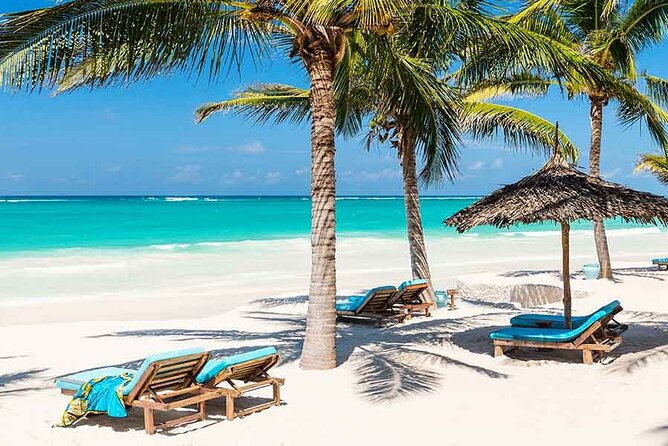 Holbox Island Tour Golf Cart Ferry with Lunch and Transportation - Lunch on a Ferry-Backed Island Day