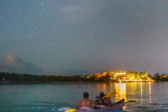 Holbox Kayak Bioluminescence Experience - Gear, comfort, and what the tour provides for you