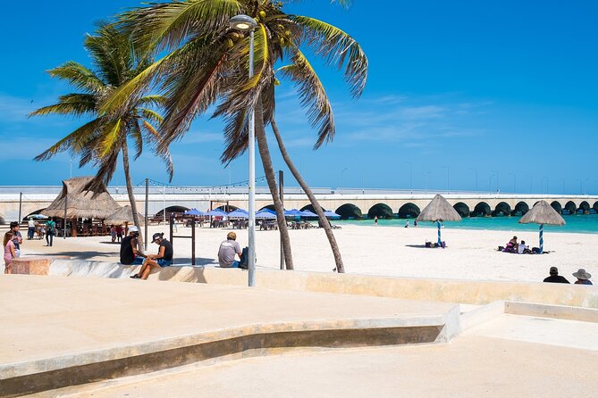 Isla Columpios and Progreso Day Trip - Progreso free time: Malecón strolling and local browsing