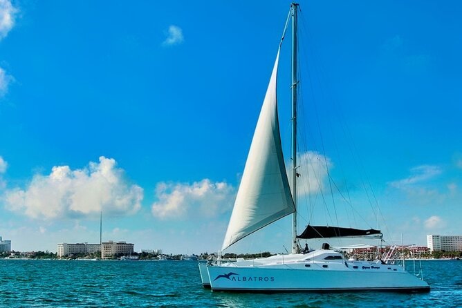 Isla Mujeres Catamaran Sailing Experience with Lunch & Open Bar - The group size reality: fun energy, but sometimes you can feel the crowd