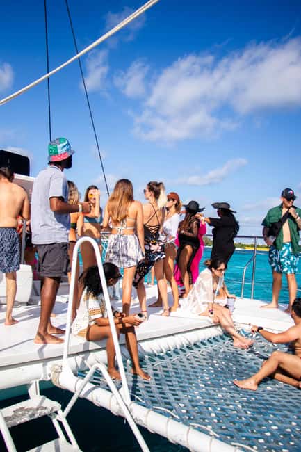 Isla Mujeres Catamaran, Snorkel & Buffet Lunch - Price and extra costs: what the $70 really buys