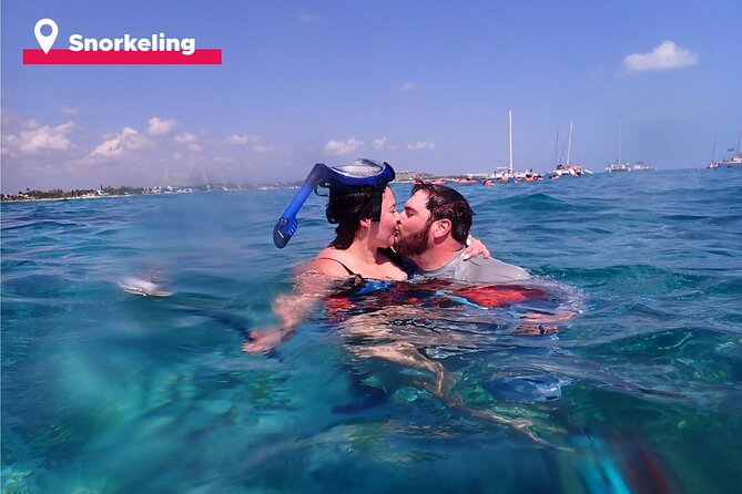 Isla Mujeres Catamaran + Snorkel + Open Bar on board + Buffet - On board: open bar, snorkeling gear, and what the vibe really means