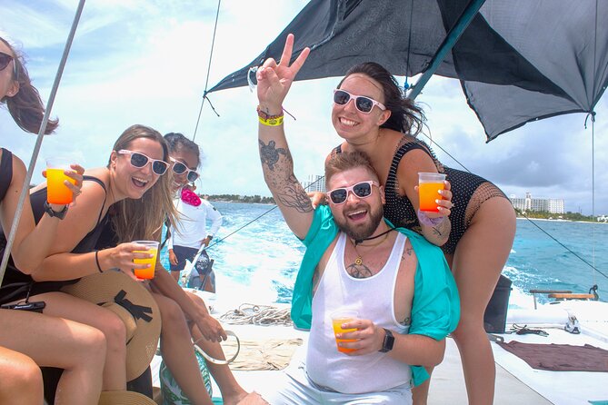 Isla Mujeres Catamaran Tour from Cancun with Snorkel and Open Bar - Isla Mujeres Free Time: 1.5 Hours Means Choose One Priority