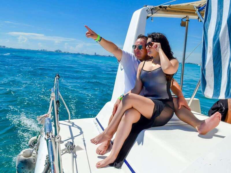 Isla Mujeres: Catamaran with Open Bar, Snorkeling and Lunch - Price and value: $59 looks good until you add the extras