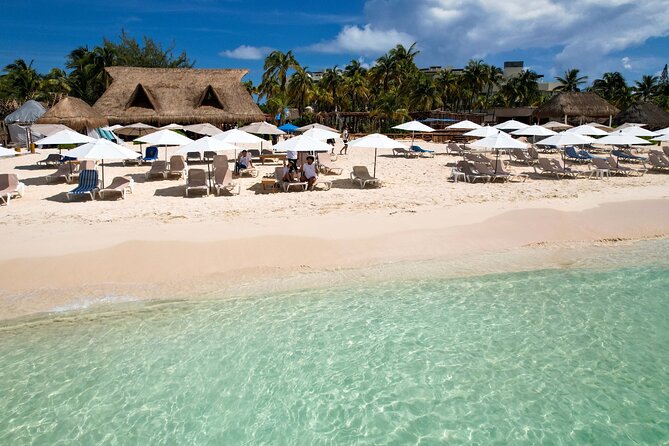 Isla Mujeres luxury catamaran with premium open bar and lunch - Price and logistics: is $125.10 worth it?