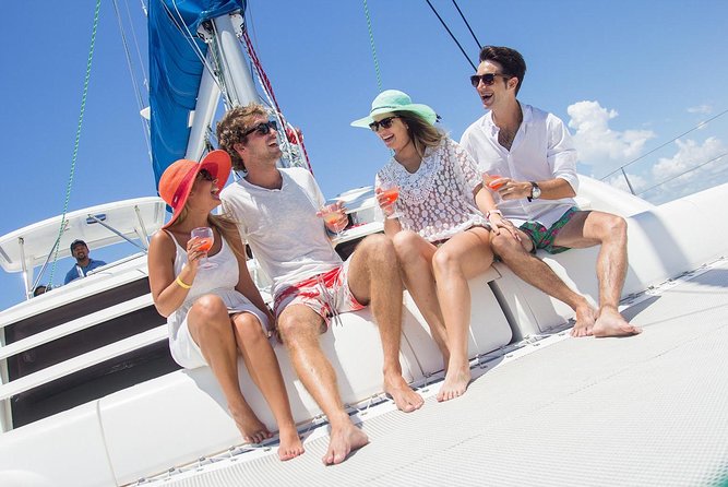 Isla Mujeres Luxury Sailing: Adults Only or Family Friendly - Cancun to Isla Mujeres without land friction
