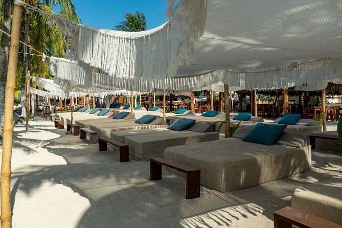Isla Mujeres Platinum by Albatros Catamarans - The sail between Cancun and Isla Mujeres: part transit, part atmosphere