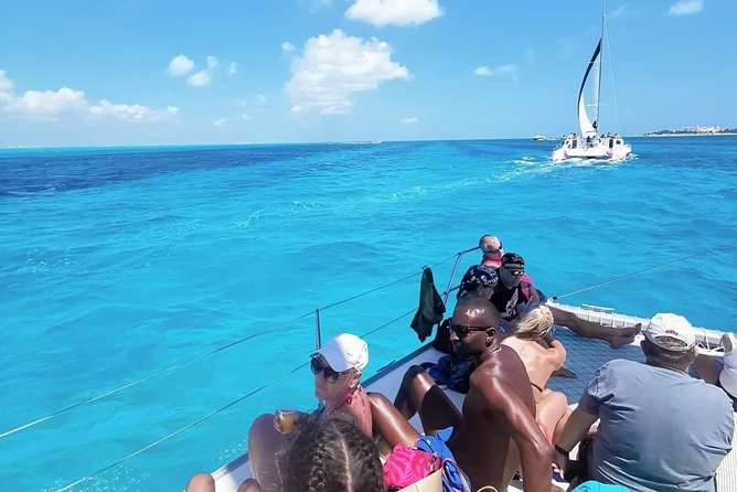 Isla Mujeres Premium Catamaran Tour with transportation from Playa del Carmen - Lunch Buffet and Drinks: Good Included Value, Mixed Food Expectations