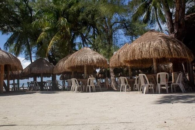 Isla Mujeres Premium Tour in Private Catamaran with Lunch - Stop 4: Club Playa Mexico, buffet lunch, showers, and how to make it count