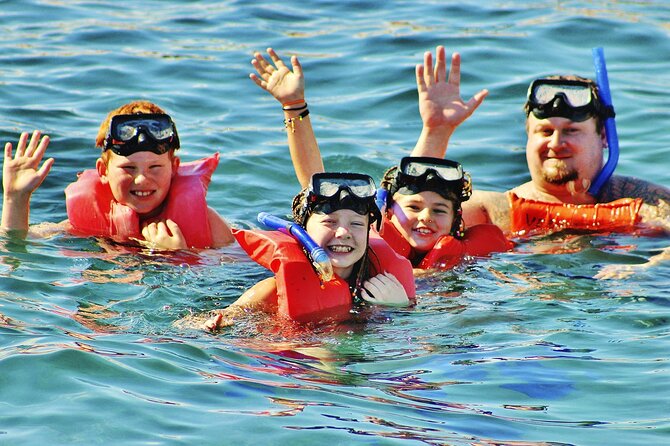 Isla Mujeres Snorkeling & Catamaran Adventure Tour - The reef stop and Museo Subacuatico de Arte: what the snorkeling part is really for