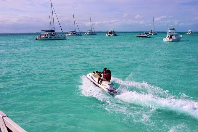 Jet Ski Rental in Cancun for 2 People - Dock Fees, Alcohol Policy, and What to Bring