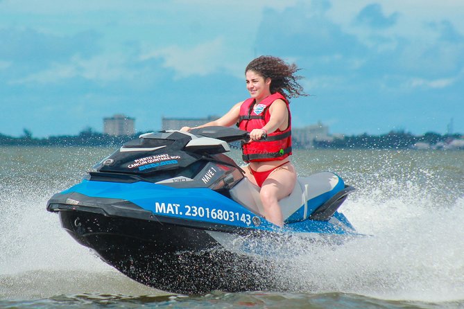Jet Ski Rentals in Cancun: 60-Minute Option (Shared Jetski) - Getting the Hang of It Fast: Training, Lifejackets, and the Rules