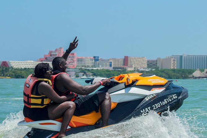 Jet Ski Rentals in Cancun: 60-Minute Option (Shared Jetski) - Bottled Water, Heat, and What to Wear for Comfort