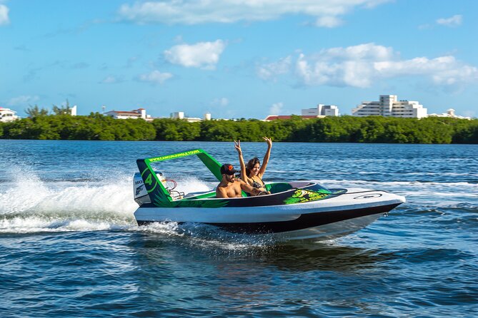 Jungle Tour adventure Cancun Speed Boat Through Mangrove - Nichupté Bridge Pass and Pirate Galleons: Fast Photos, Real Landmarks