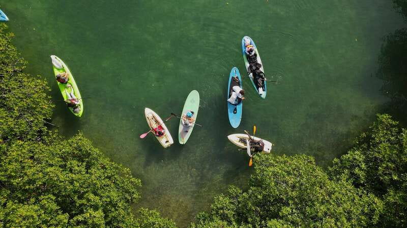 Kayak Tour in Cancun with Photos included - Photo stop in the middle of the lagoon, and why it helps