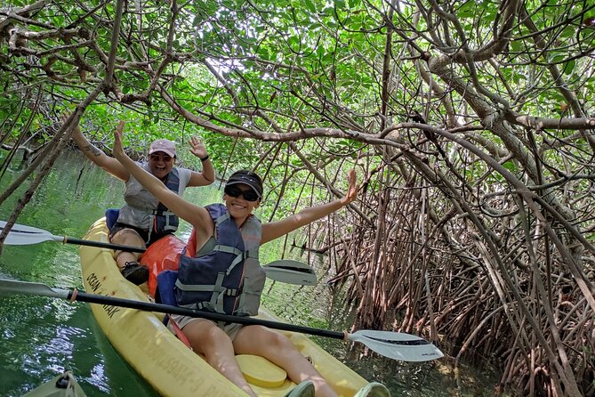 Kayak TOUR POR Laguna Nichupte Cancun - Paddling difficulty: for most people, with a fitness reality check