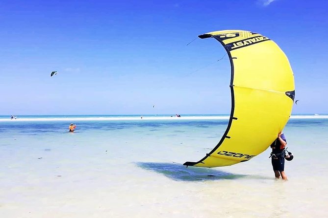 Kitesurfing lessons in Isla Holbox - Price and Value: Is $328.58 Worth It?