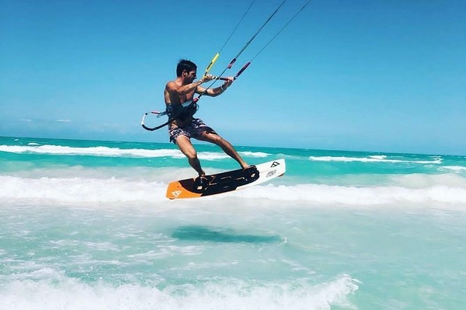 Kitesurfing lessons in Isla Holbox - Two Training Spots, Two Moods: Las Nubes vs Punta Mosquito