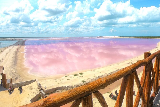 Las Coloradas, Río Lagartos and Playa Cancunito Tour from Mérida - Las Coloradas Pink Lakes, With Guide-Led Photo Time