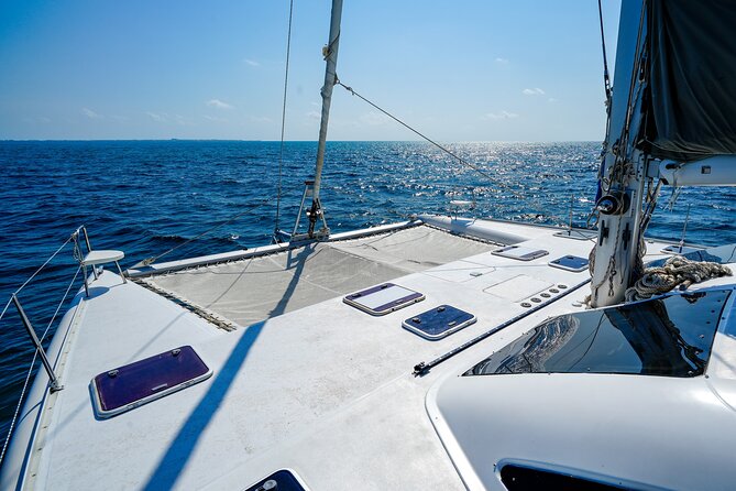 Laura Catamaran Private Tour to Isla Mujeres - The crew makes the difference, and names keep showing up