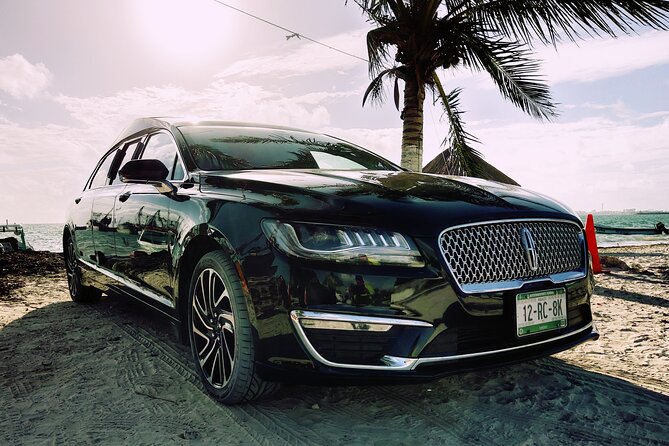 Lincoln Strecth Limousine with Wi Fi on board - Price and Value for a Lincoln Stretch Limo (Up to Two)