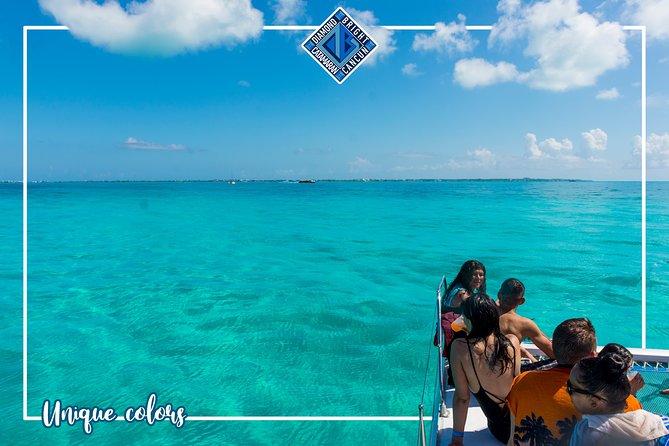 Luxury Catamaran tour to Isla Mujeres with Transportation from Cancun - Isla Mujeres town and Playa Norte: where timing makes or breaks the day