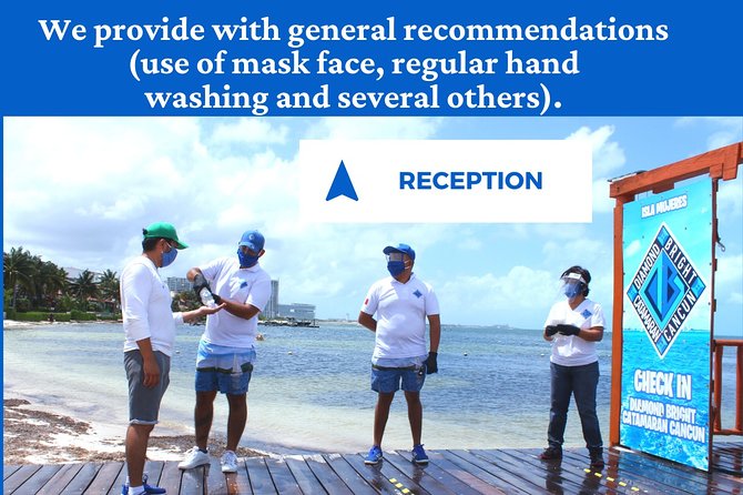 Luxury Catamaran tour to Isla Mujeres with transportation from Playa del Carmen - Downtown Isla Mujeres: Magic Town Vibes in a Tight Window