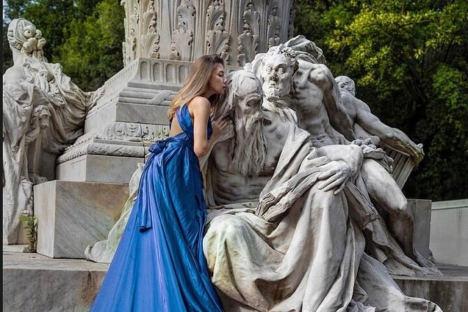 Luxury Dress Photo Experience - Flying dress photography starts at Benito Juarez Park