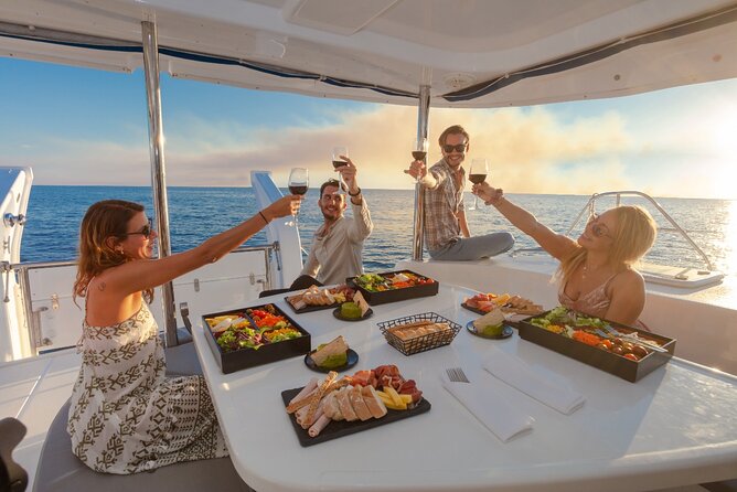 Luxury Sunset Cruise from Riviera Maya - Drinks and snacks: how to make the bar part actually fun