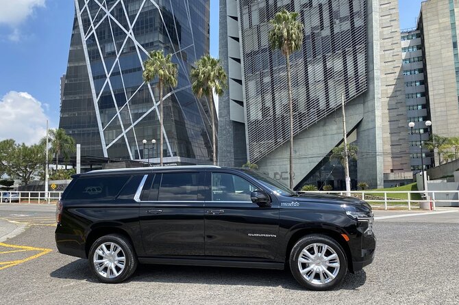 Luxury Suv from Cancun One Way International Airport - Timing, flight changes, and the one policy that can cost you